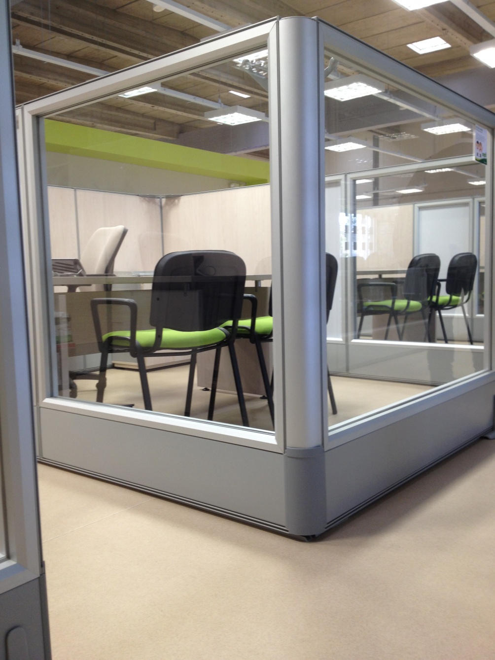 Piso de vinilo 
Ideal para áreas de oficinas